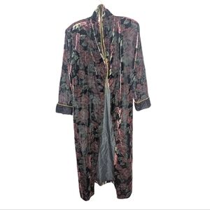 Vintage Victoria's secret gold label floral maxi length bath lounge robe womans